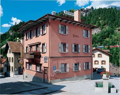 Hotel Raetia Tiefencastel Εξωτερικό φωτογραφία